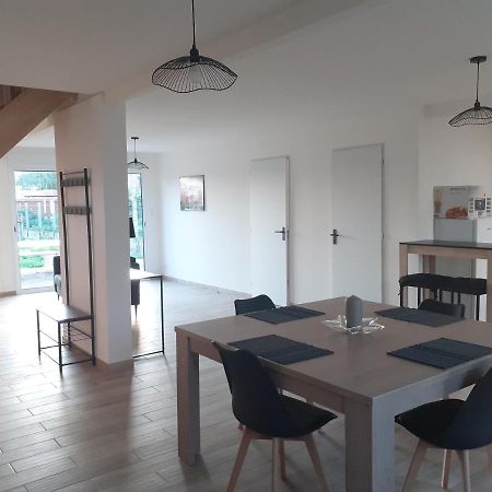 Le Gambetta Villa Flixecourt Екстериор снимка